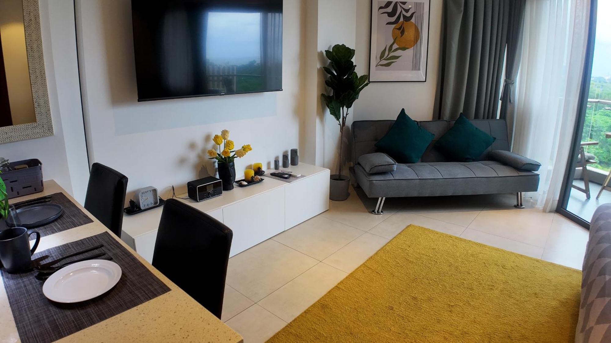 Dominiks Stylish Resort Gem Ocean View Pool Queen Bed At Tambuli 8 Floor Fast Wifi Lapu-Lapu City Exterior photo