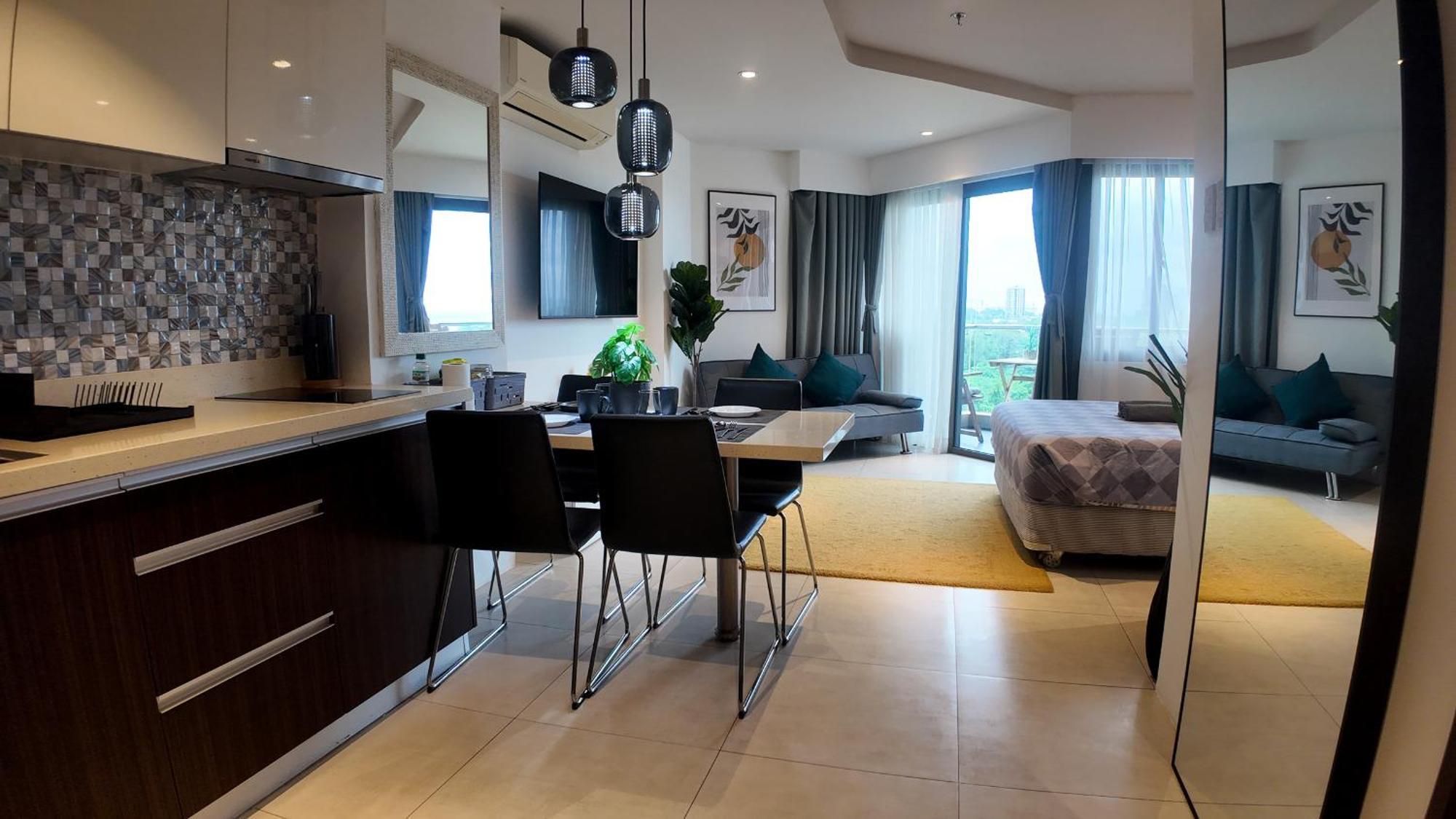 Dominiks Stylish Resort Gem Ocean View Pool Queen Bed At Tambuli 8 Floor Fast Wifi Lapu-Lapu City Exterior photo