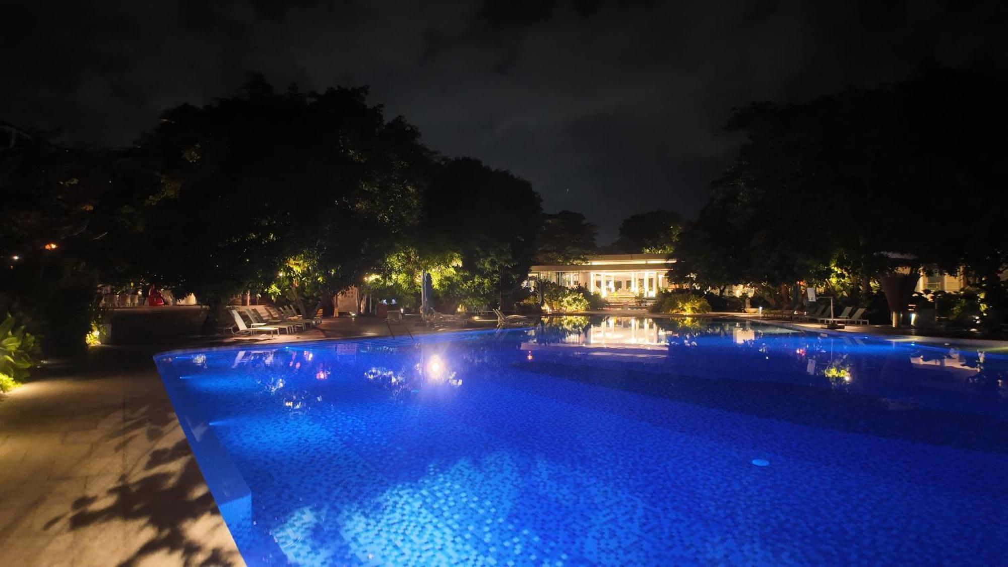 Dominiks Stylish Resort Gem Ocean View Pool Queen Bed At Tambuli 8 Floor Fast Wifi Lapu-Lapu City Exterior photo