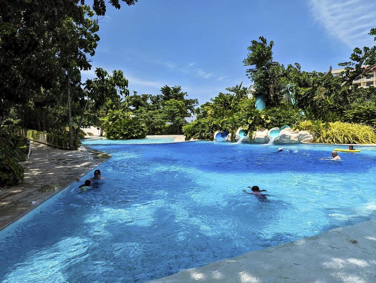 Dominiks Stylish Resort Gem Ocean View Pool Queen Bed At Tambuli 8 Floor Fast Wifi Lapu-Lapu City Exterior photo